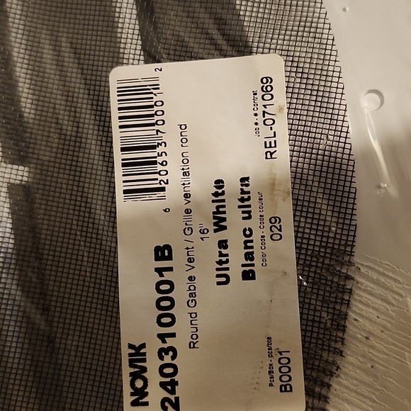 Gable vents brand new still sealed - Picture 8 of 8